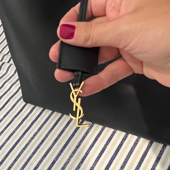 YSL shopping Saint Laurent Leather tote - Picture 2 of 10